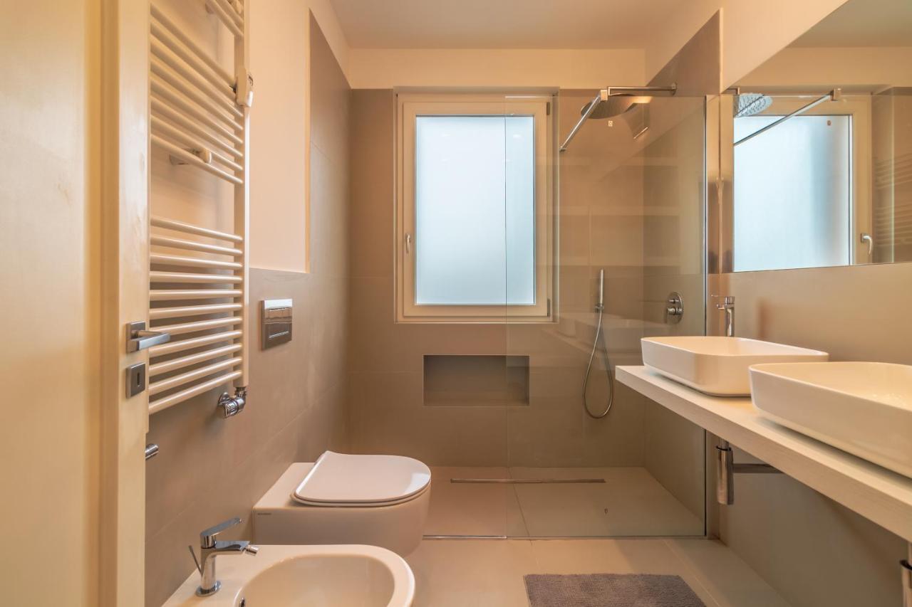 Casa Brigitte Comfort, Vista E Parcheggio Дзоали Екстериор снимка